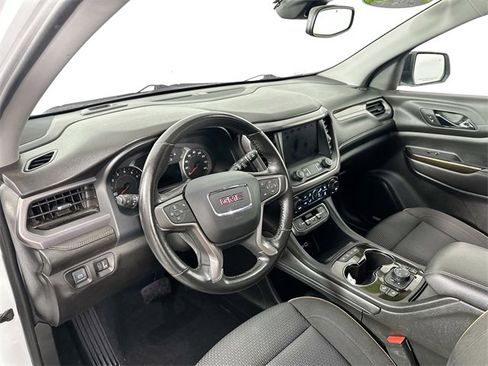 Used 2022 GMC Acadia AT4 image 19