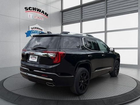 Used 2022 GMC Acadia Denali w/ LPO, Floor Liner Package AWD/4WD image 4