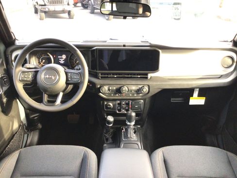 New 2026 Jeep Wrangler Unlimited Sport image 10