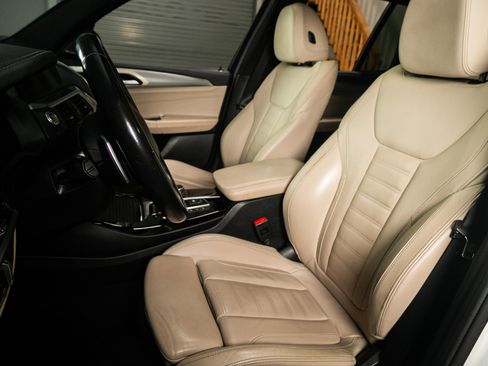 Used 2021 BMW X3 xDrive30e w/ Executive Package image 4