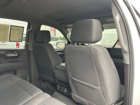 Used 2022 GMC Sierra 1500 Elevation image 28