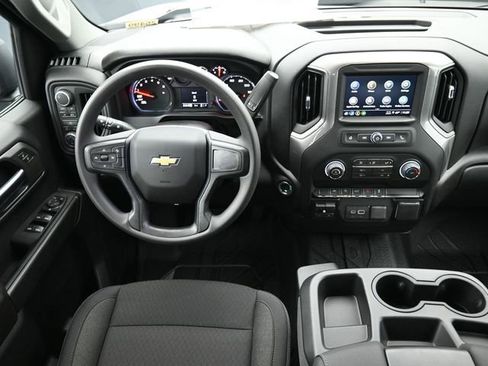 New 2026 Chevrolet Silverado 1500 Custom w/ LPO, Dark Essentials Package AWD/4WD image 19