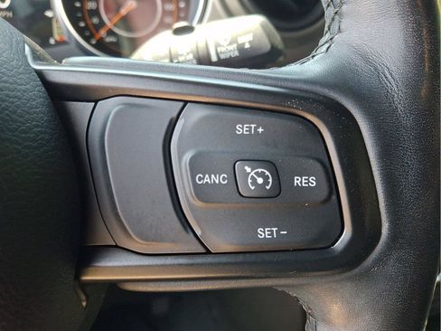 Used 2022 Jeep Wrangler Unlimited Sport AWD/4WD image 20
