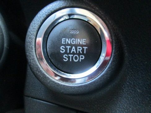 Used 2023 Subaru Forester Premium AWD/4WD image 22