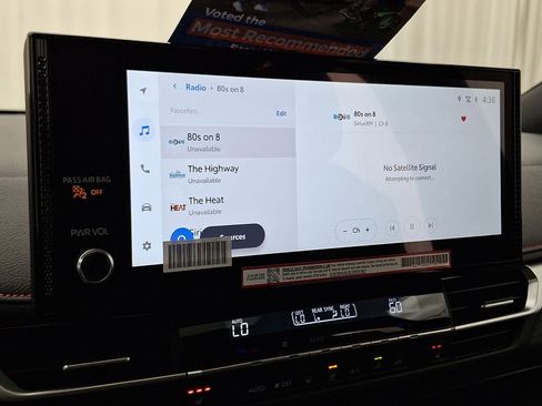 Used 2025 Toyota Sienna XSE image 20