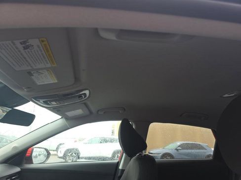 Used 2025 Hyundai Kona SEL image 20