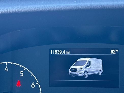 Used 2024 Ford Transit 250 Low Roof w/ Exterior Upgrade Package image 25