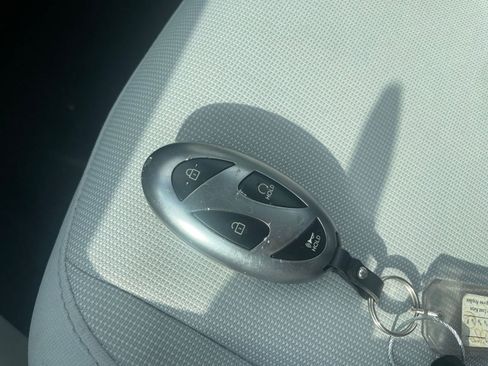 Used 2025 Hyundai Kona SEL image 22