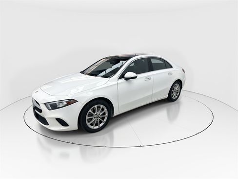 Used 2019 Mercedes-Benz A 220 4MATIC w/ Premium Package image 4