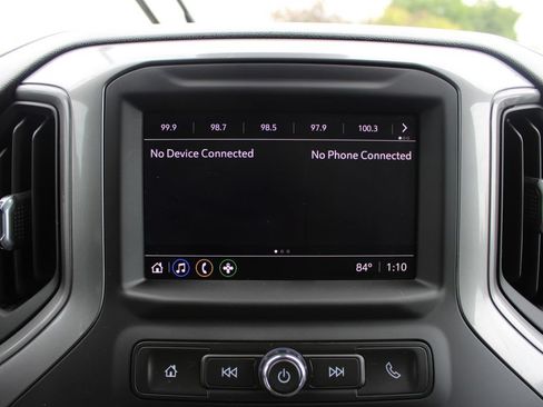Used 2022 Chevrolet Silverado 1500 Custom AWD/4WD image 20