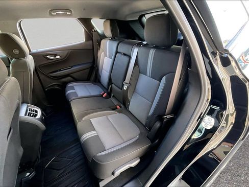 Used 2023 Chevrolet Blazer LT FWD image 22