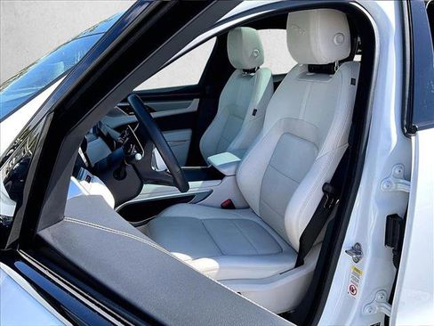 Used 2025 Jaguar F-PACE R-Dynamic S image 24