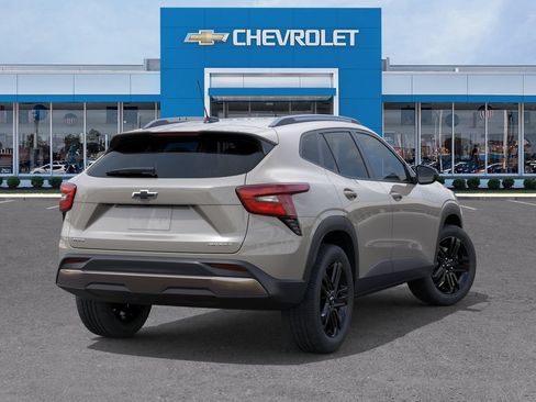 New 2026 Chevrolet Trax ACTIV w/ Driver Confidence Package FWD image 4
