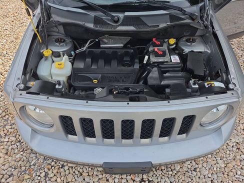 Used 2015 Jeep Patriot Latitude w/ Trailer Tow Prep Group AWD/4WD image 12