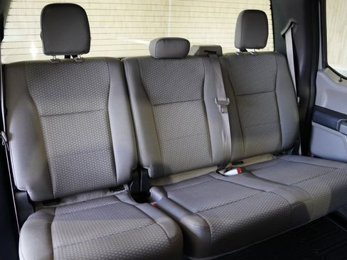 Used 2016 Ford F150 XLT w/ Equipment Group 301A Mid image 33