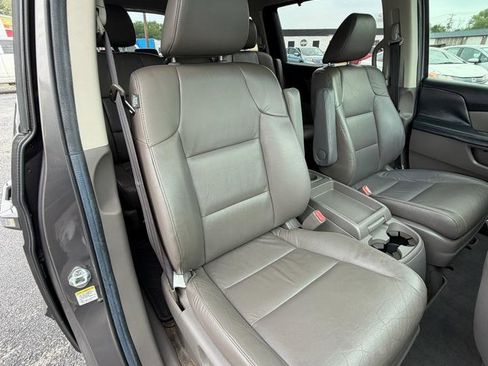Used 2012 Honda Odyssey Touring image 18