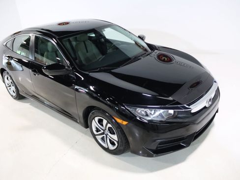 Used 2018 Honda Civic LX image 7