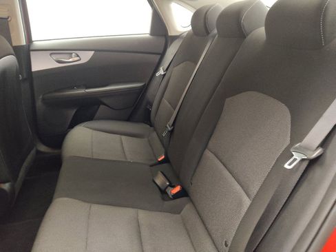 Used 2022 Kia Forte LXS FWD image 18