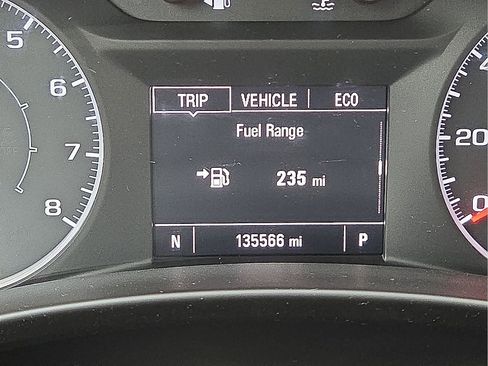 Used 2018 GMC Terrain SLE w/ Driver Convenience Package FWD image 23