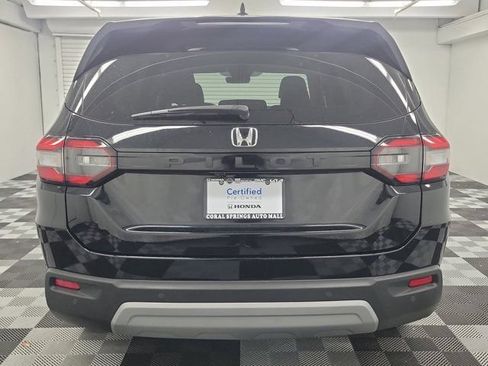 Certified 2025 Honda Pilot EX-L image 5
