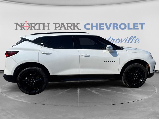 Certified 2021 Chevrolet Blazer RS w/ Enhanced Convenience Package FWD image 2
