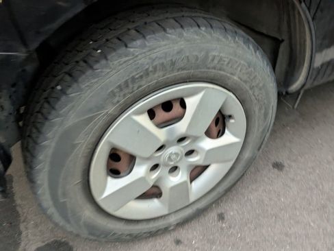 Used 2015 Nissan Rogue S w/ Convenience Package image 8