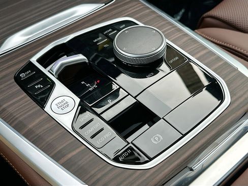 New 2026 BMW X5 sDrive40i image 14