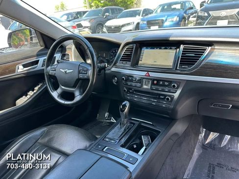 Used 2017 Genesis G80 3.8 RWD image 12