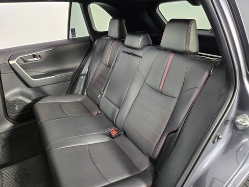 Used 2025 Toyota RAV4 XSE w/ Premium Package AWD/4WD image 15