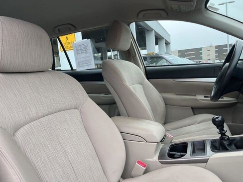 Used 2014 Subaru Outback 2.5i image 6