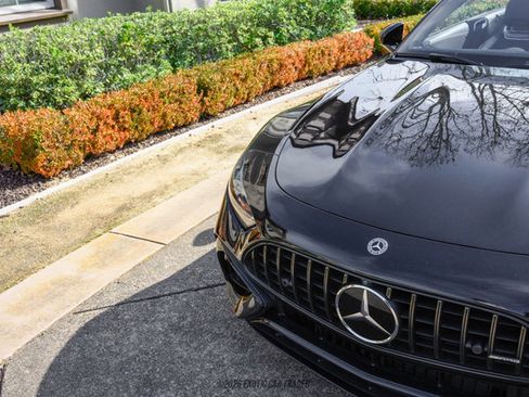 Used 2022 Mercedes-Benz SL 63 AMG 4MATIC image 98