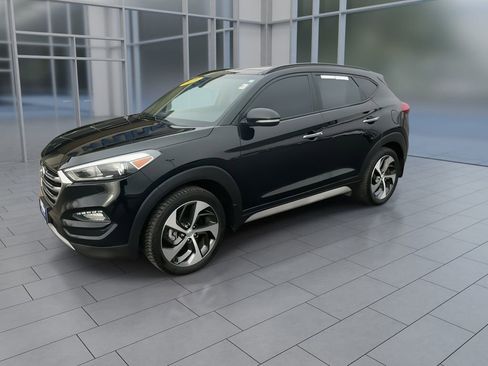 Used 2018 Hyundai Tucson Limited w/ Ultimate Package 02 image 4