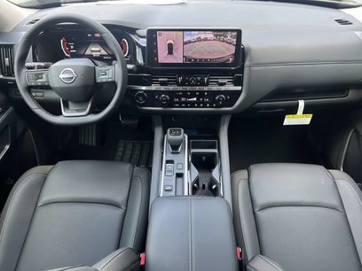 New 2026 Nissan Pathfinder SL