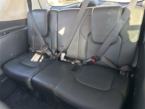 Used 2019 INFINITI QX80 Luxe w/ 22" Wheel Package image 14