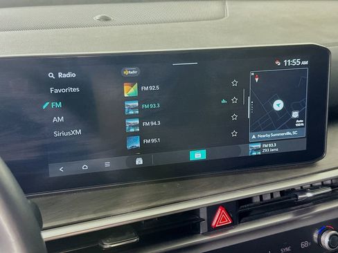 Used 2024 Kia Sorento X-Line EX image 29