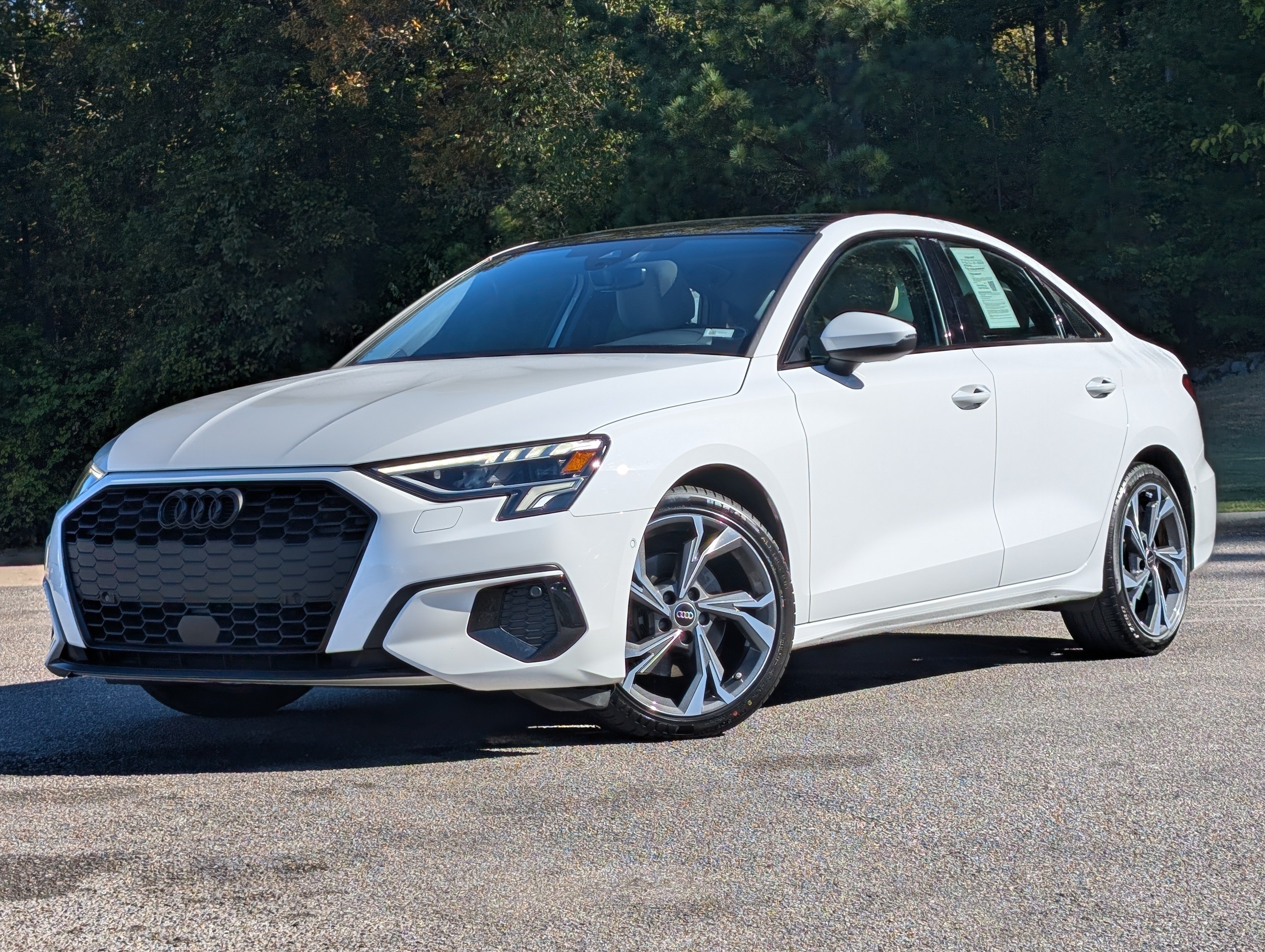 Used 2023 Audi A3 2.0T Premium w/ Convenience Package FWD image 4