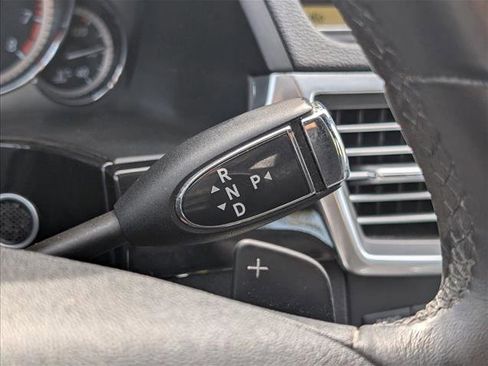 Used 2010 Mercedes-Benz E 350 Sedan image 12