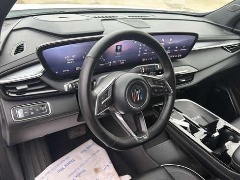 Used 2025 Buick Enclave Sport Touring image 16