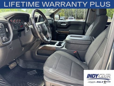 Used 2021 Chevrolet Silverado 1500 RST AWD/4WD image 8