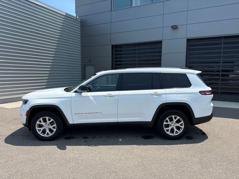 Used 2021 Jeep Grand Cherokee L Limited AWD/4WD image 2
