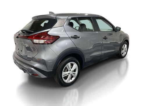 Used 2024 Nissan Kicks S FWD image 4