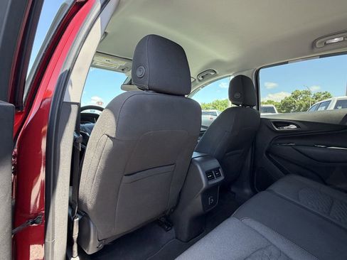 Used 2020 Chevrolet Equinox LT AWD/4WD image 16