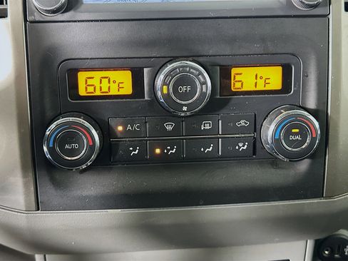 Used 2019 Nissan Frontier SL RWD image 23