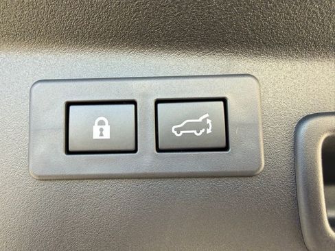 New 2026 Subaru Outback Touring XT image 32