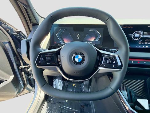 Used 2025 BMW X3 xDrive30i AWD/4WD image 38