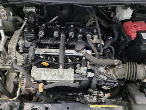 Used 2021 Nissan Versa SV image 30