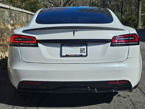 Used 2022 Tesla Model S AWD image 7