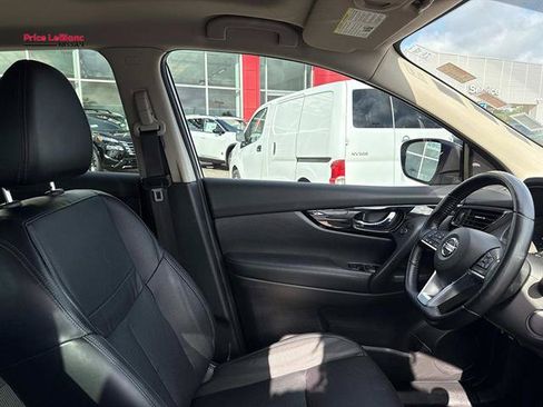 Used 2022 Nissan Rogue Sport SL w/ Premium Package AWD/4WD image 9