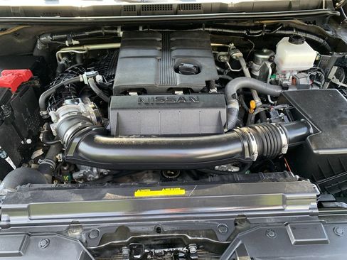 Used 2024 Nissan Frontier SV w/ Technology Package AWD/4WD image 22