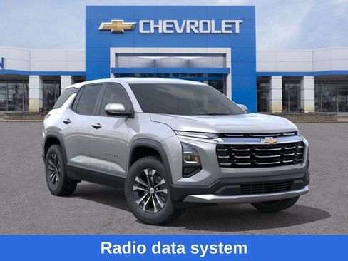 New 2026 Chevrolet Equinox LT w/ Convenience Package II image 8